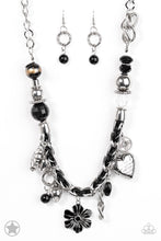Cargar imagen en el visor de la galería, Charmed, I Am Sure - Black Necklace Set