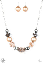 Cargar imagen en el visor de la galería, A Warm Welcome - Copper Necklace Set