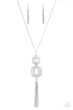 Carregar imagem no visualizador da galeria, Timelessly Tasseled - Silver Necklace Set