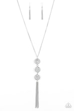 Cargar imagen en el visor de la galería, Triple Shimmer - White Necklace Set