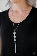 Cargar imagen en el visor de la galería, Triple Shimmer - White Necklace Set