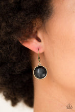 Cargar imagen en el visor de la galería, Cougar - Brass Necklace Set