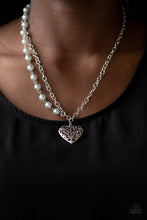 Cargar imagen en el visor de la galería, Forever In My Heart - Silver Necklace Set