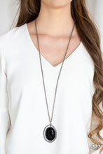 Cargar imagen en el visor de la galería, Harbor Harmony - Black Necklace Set