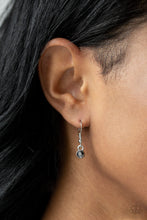 Carregar imagem no visualizador da galeria, Red Carpet Royal - Silver Necklace Set