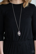 Cargar imagen en el visor de la galería, Flight Path - White Necklace Set