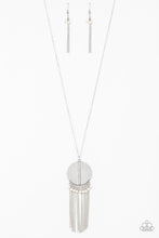 Cargar imagen en el visor de la galería, Get A ROAM! - White Necklace Set
