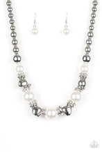Cargar imagen en el visor de la galería, Hollywood HAUTE Spot - White Necklace Set
