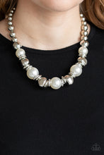 Cargar imagen en el visor de la galería, Hollywood HAUTE Spot - White Necklace Set