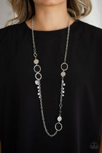 Cargar imagen en el visor de la galería, Unapologetic Flirt - Silver Necklace Set