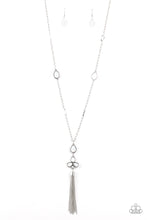 Charger l'image dans la galerie, Eden Dew - White Necklace Set