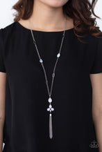 Charger l'image dans la galerie, Eden Dew - White Necklace Set