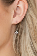 Cargar imagen en el visor de la galería, Inner STARLIGHT - Black Necklace Set