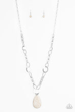 Cargar imagen en el visor de la galería, Recycled Refinement - White Necklace Set