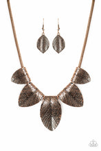 Cargar imagen en el visor de la galería, Garden Gatherer - Copper Necklace Set
