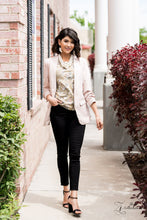 Cargar imagen en el visor de la galería, Regal - Signature ZI Collection