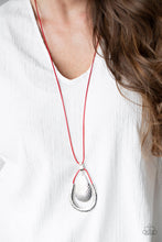 Cargar imagen en el visor de la galería, Texture Trekker - Red Necklace Set