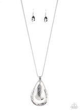 Cargar imagen en el visor de la galería, Texture Trekker - Silver Necklace Set