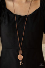 Charger l'image dans la galerie, Shoulder To Shoulder - Copper Lanyard Necklace Set