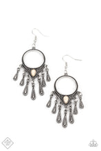 Charger l'image dans la galerie, Ranger Rhythm - White Earrings