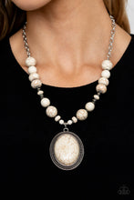 Cargar imagen en el visor de la galería, Home Sweet HOMESTEAD - White Necklace Set