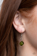 Carregar imagem no visualizador da galeria, Feather Flair - Green Necklace Set