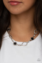 Cargar imagen en el visor de la galería, Pushing Your LUXE - Black Necklace Set