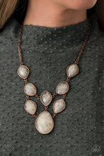 Cargar imagen en el visor de la galería, Opulently Oracle - Copper Necklace Set