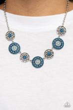 Carregar imagem no visualizador da galeria, Farmers Market Fashionista - Blue Necklace Set