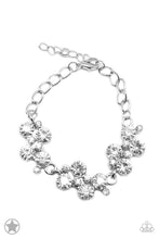Cargar imagen en el visor de la galería, Old Hollywood - White Bracelet