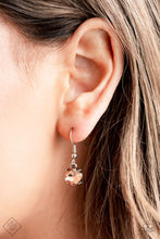 Charger l'image dans la galerie, Glimpses of Malibu - Complete Trend Blend June 2021