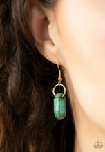 Carregar imagem no visualizador da galeria, Fashionista Fever - Blue and Gold Necklace Set
