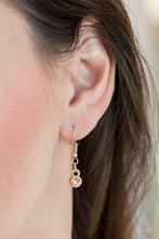 Cargar imagen en el visor de la galería, Timeless Trio - Gold Necklace Set
