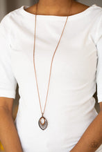 Cargar imagen en el visor de la galería, Court Couture - Copper Necklace Set
