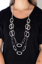 Cargar imagen en el visor de la galería, Glimmer Goals - Silver Necklace Set
