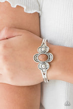 Load image into Gallery viewer, Dream COWGIRL - Brown Bracelet
