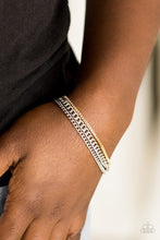 Charger l&#39;image dans la galerie, Industrial Icon - Silver Bracelet
