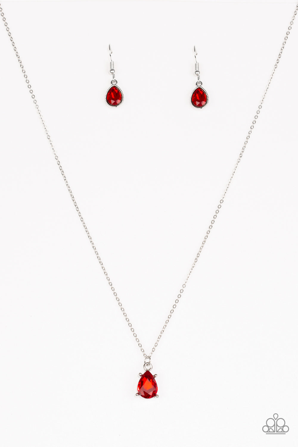 Classy Classicist - Red Necklace Set
