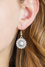 Load image into Gallery viewer, Fashion Show Celebrity - Silver Earrings
