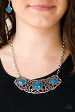 Load image into Gallery viewer, Feeling Inde-PENDANT - Blue Necklace Set
