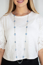 Cargar imagen en el visor de la galería, Glassy Glamorous - Blue Necklace Set
