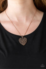 Charger l&#39;image dans la galerie, Look Into Your Heart - Copper Necklace Set
