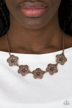 Charger l&#39;image dans la galerie, Garden Groove - Copper Necklace Set
