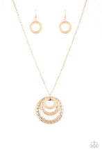 Cargar imagen en el visor de la galería, Savagely She-Wolf - Gold Necklace Set
