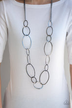 Cargar imagen en el visor de la galería, City Circuit - Black Necklace Set
