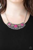 Carregar imagem no visualizador da galeria, Feeling Inde-PENDANT - Pink Necklace Set
