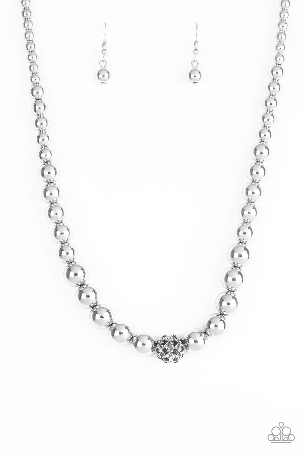 High-Stakes FAME - Silver Necklace Set