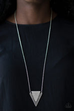 Load image into Gallery viewer, Ancient Arrow - Silver Necklace Set
