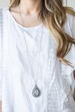 Cargar imagen en el visor de la galería, Total Tranquility - Silver Necklace Set
