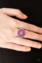 Cargar imagen en el visor de la galería, Garden View - Pink Ring
